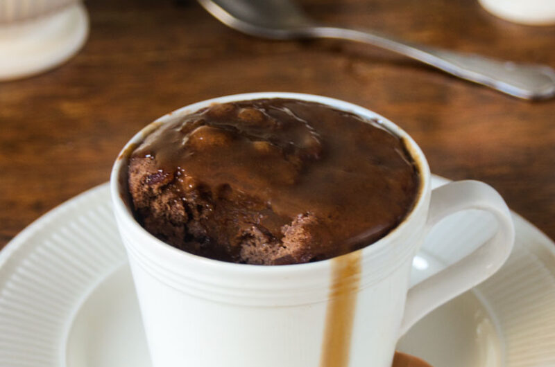Sticky toffee mug cake