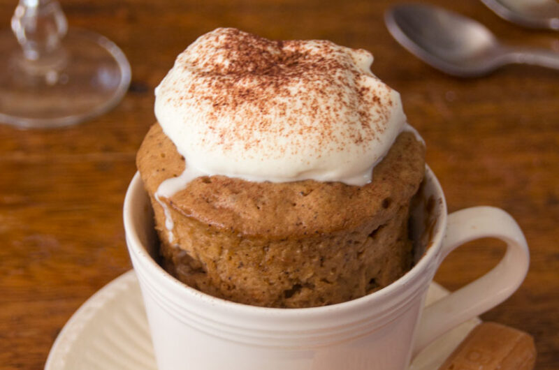 Tiramisu mug cake